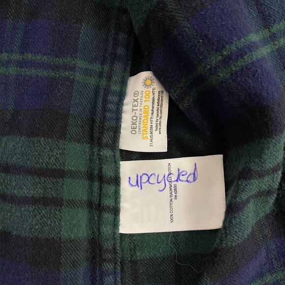 Upcycled Flannel Shirt Shacket Womens 1X Grunge Patchwork Folk Art Drink Camp - Picture 14 of 15